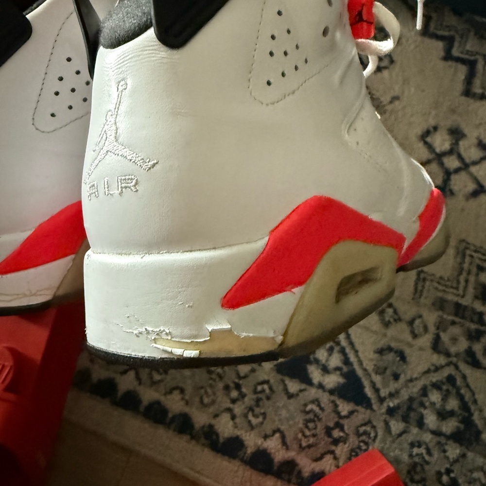 Air Jordan 6 Retro Infrared - Picture 12 of 14